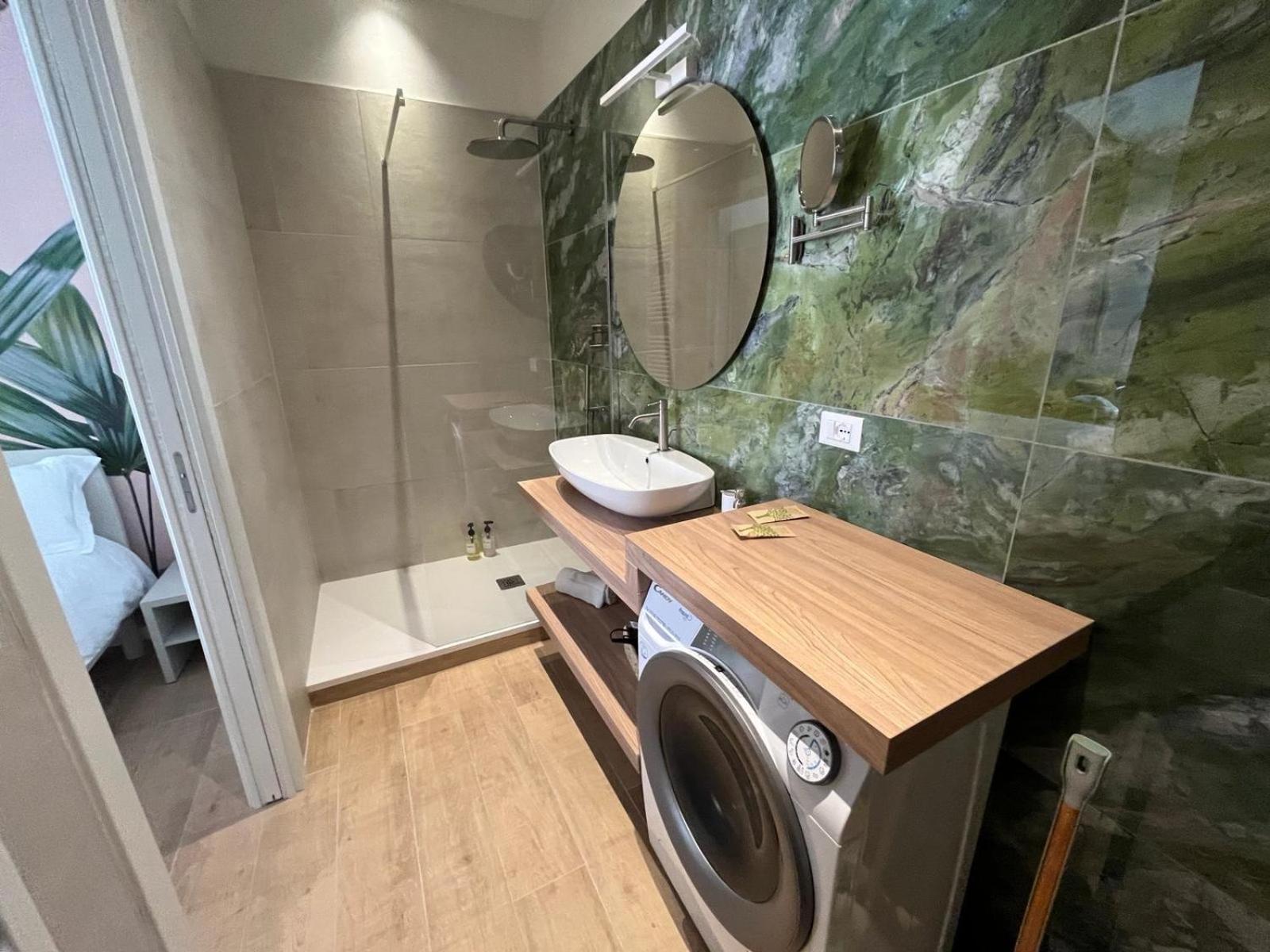 Calari Rooms - Monolocale Bologna Exterior photo
