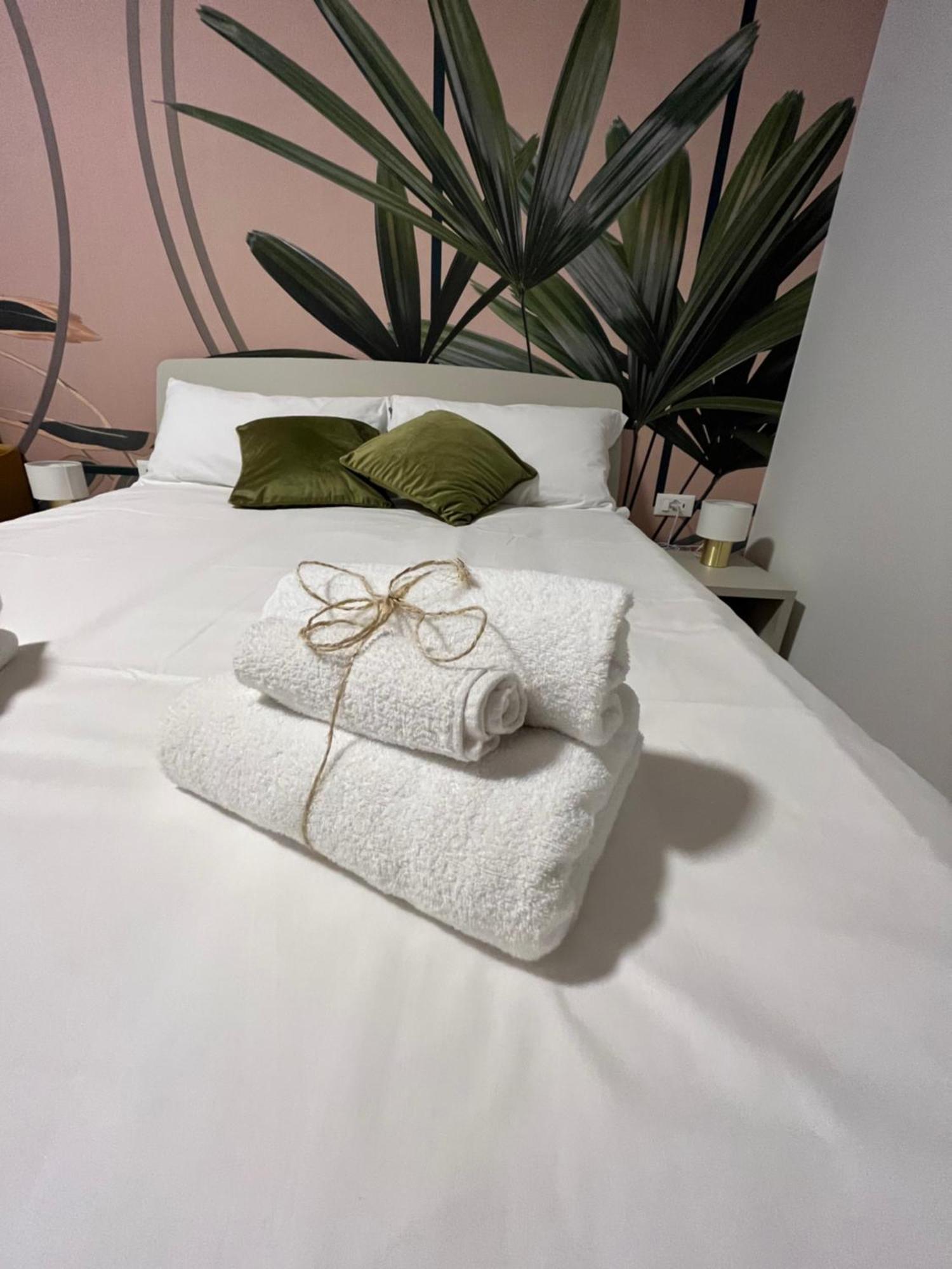 Calari Rooms - Monolocale Bologna Exterior photo