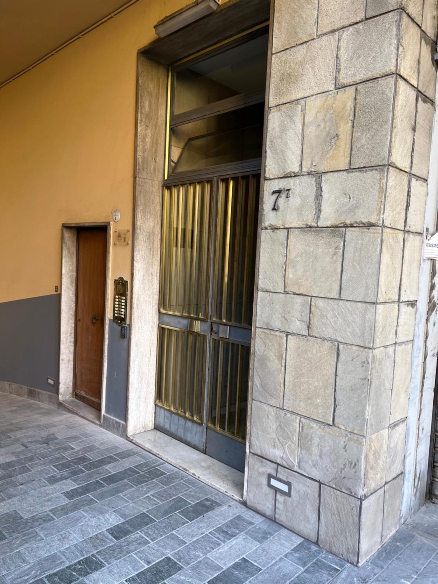 Calari Rooms - Monolocale Bologna Exterior photo